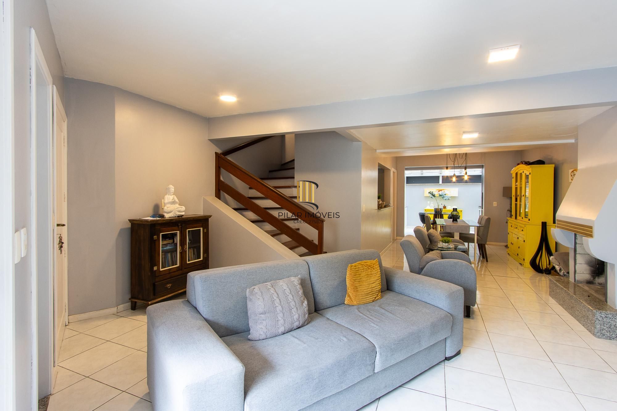 Casa de Condomínio 3 dormitórios no bairro Boa Vista