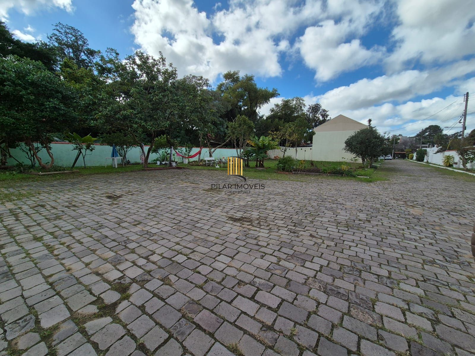 Casa de Condomínio 3 dormitórios no bairro Cavalhada