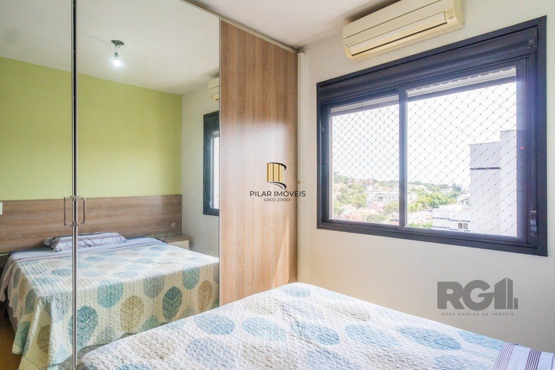 Cobertura Horizontal,  3 quartos, 1 suite, piscina, condominio com infra, 2 vagas - Bairro Tristeza
