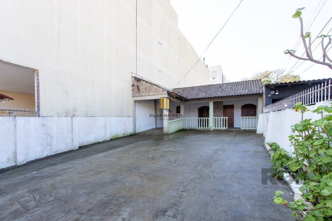 Casa 3 dormitórios no bairro Tristeza - Pilar Imóveis