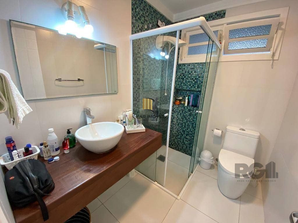 Casa 4 dormitórios no bairro Atlântida