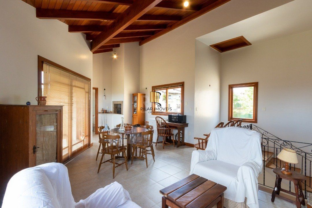 Casa para Venda - 358.78m², 3 dormitórios, sendo 1 suites, 3 vagas - Jardim Isabel