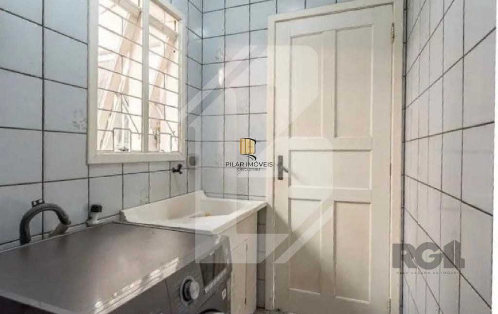 Casa 3 dormitórios no bairro Passo das Pedras