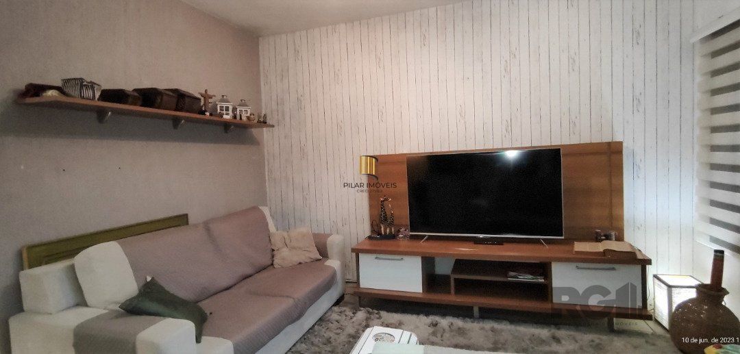 Casa para Venda - 116.48m², 3 dormitórios, sendo 1 suites, 2 vagas - Guarujá