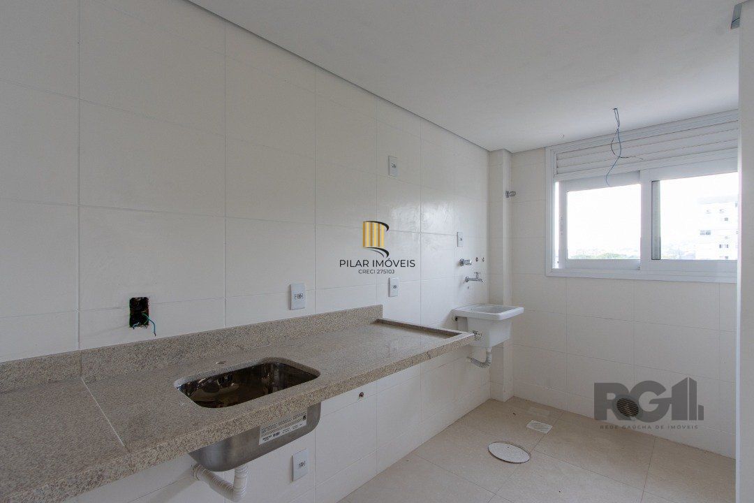 Apartamento para Venda - 71m², 2 dormitórios, sendo 1 suites, 2 vagas - Camaquã