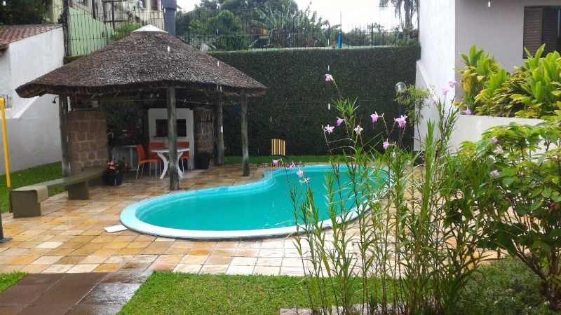 Casa para Venda - 268m², 3 dormitórios, sendo 1 suites, Jardim Isabel