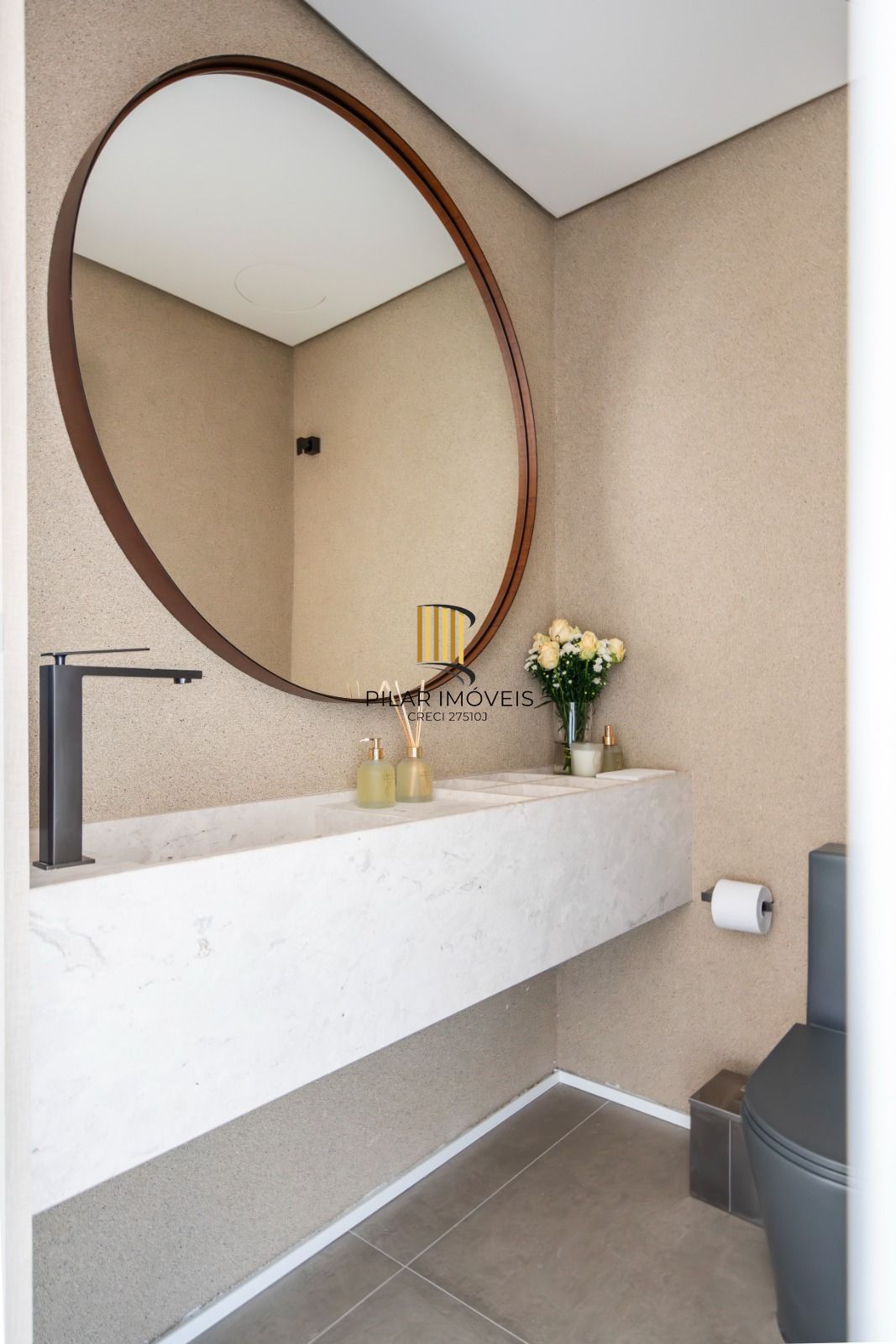 Cobertura para Venda - 483.85m², 3 dormitórios, sendo 3 suites, 4 vagas - Vila Assunção