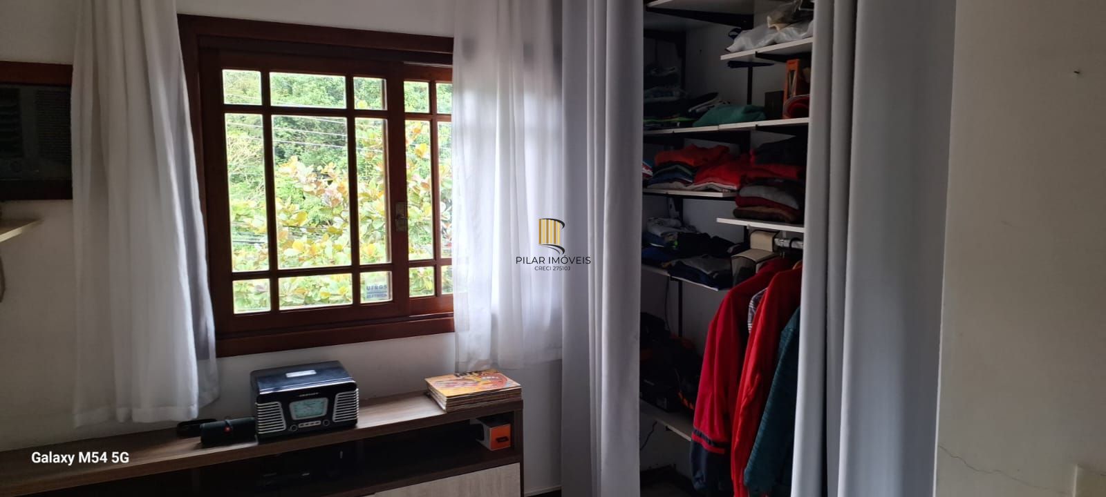 Casa com 3 dormitórios, no bairro Ipanema, zona sul de Porto Alegre, RS.