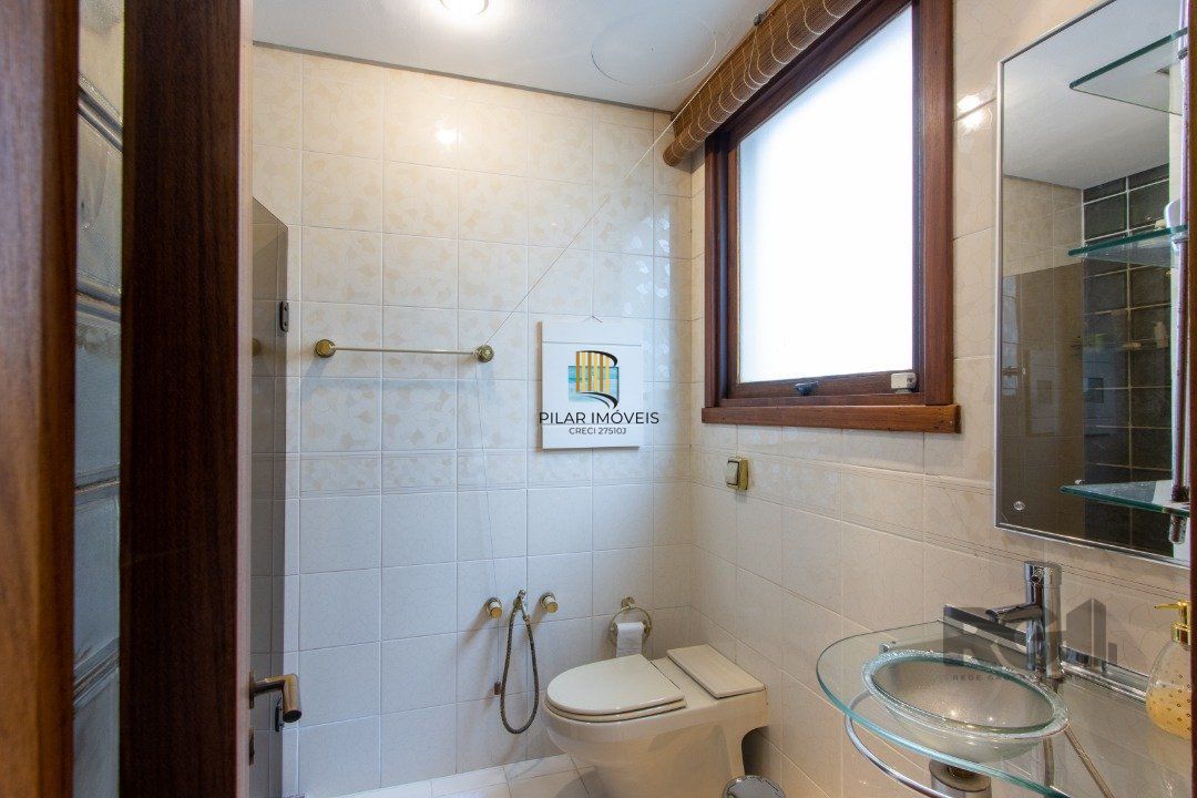 Apartamento 4 dormitórios no bairro Petrópolis