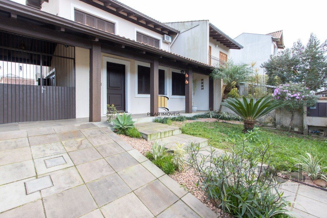 Casa para Venda - 200m², 3 dormitórios, sendo 1 suites, 3 vagas - Jardim Verde