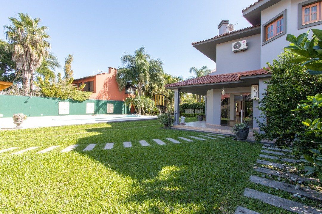 Casa 3 dormitórios no bairro Ipanema