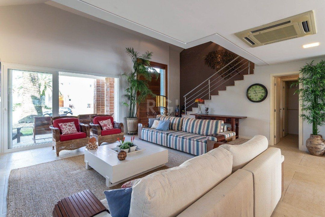 Casa Condominio para Venda - 399m², 5 dormitórios, sendo 5 suites, 4 vagas - Atlântida