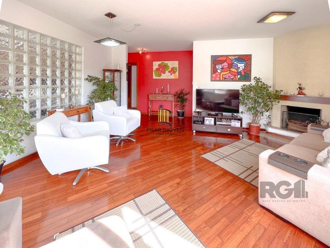 Amplo apartamento à venda com 168m² privativos