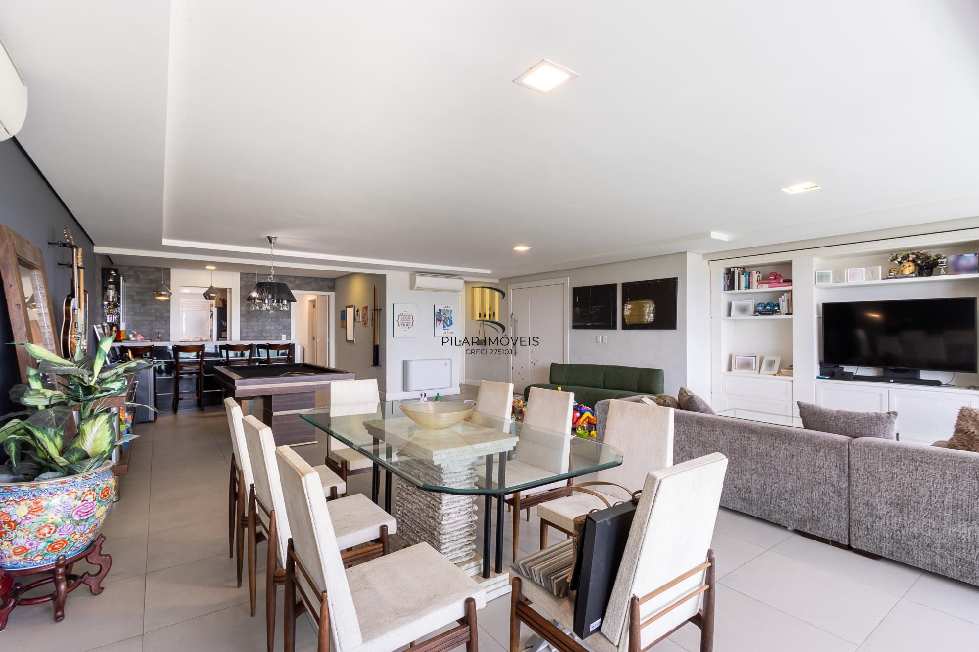 Apartamento à venda, com 3 dorm, 2 suítes, 2 vagas - bairro Cristal