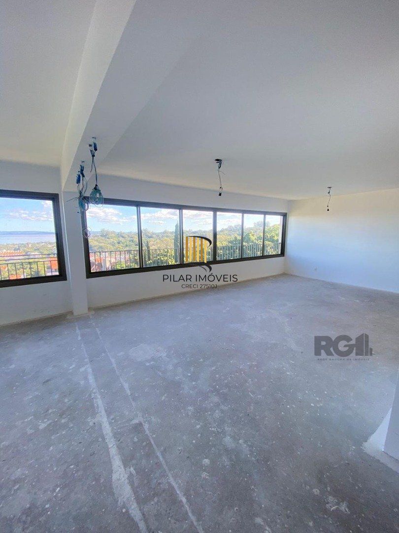 Apartamento 6 dormitórios no bairro Cavalhada