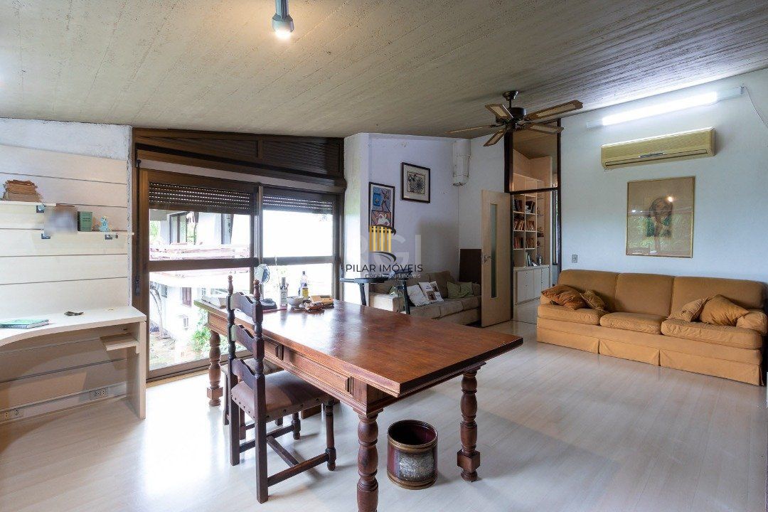 Casa para Venda - 600m², 3 dormitórios, sendo 1 suites, 8 vagas - Vila Assunção