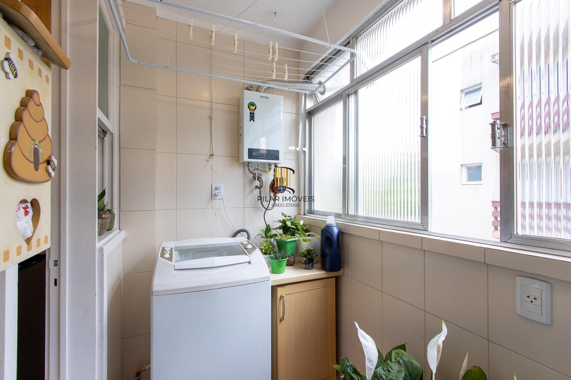 Apartamento 2 dormitórios no bairro Vila Assunção