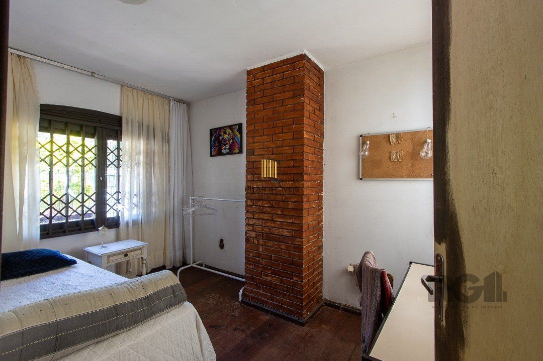 Casa para Venda - 572m², 5 dormitórios, sendo 1 suites, Cavalhada