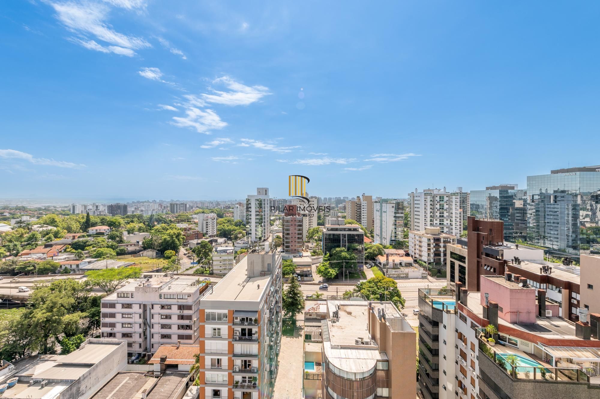 Apartamento com 204m², 3 dorm, 5 vagas no Petrópolis