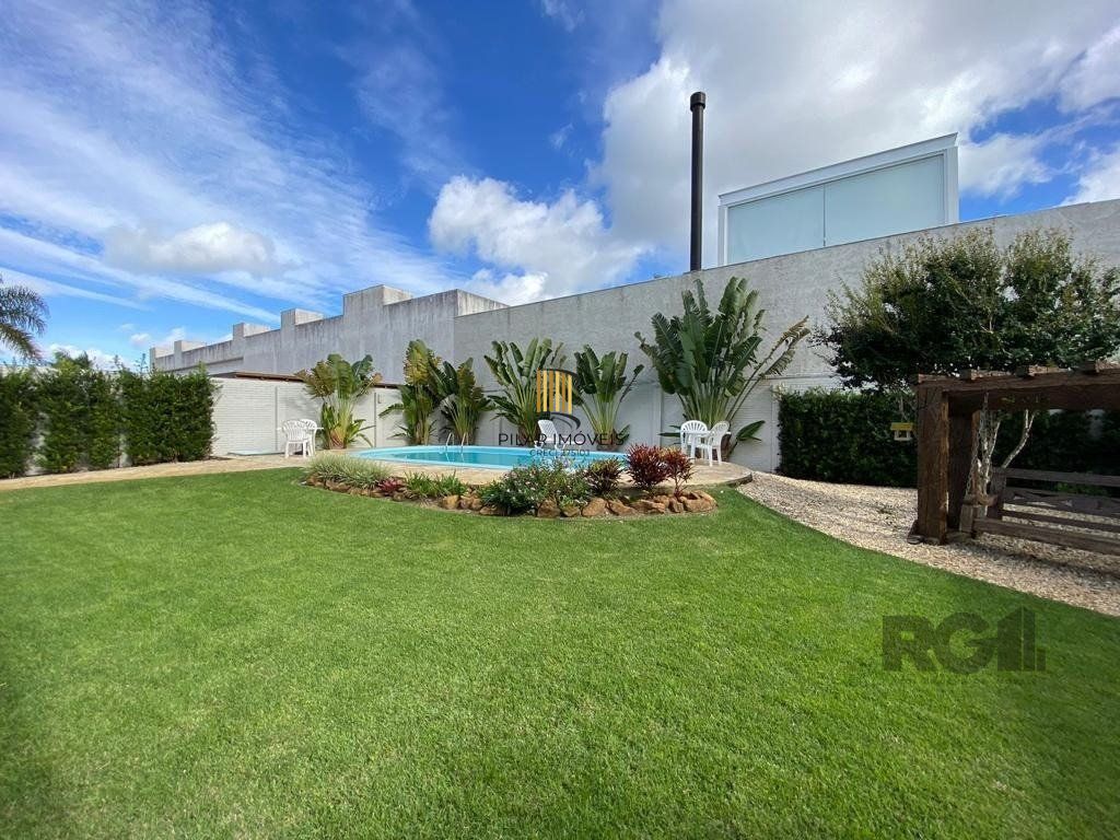 CASA EM ATLANTIDA COM 5 SUÍTES