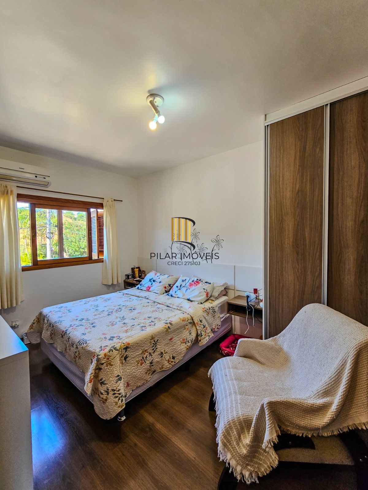 Casa 3 dormitórios no bairro Tristeza