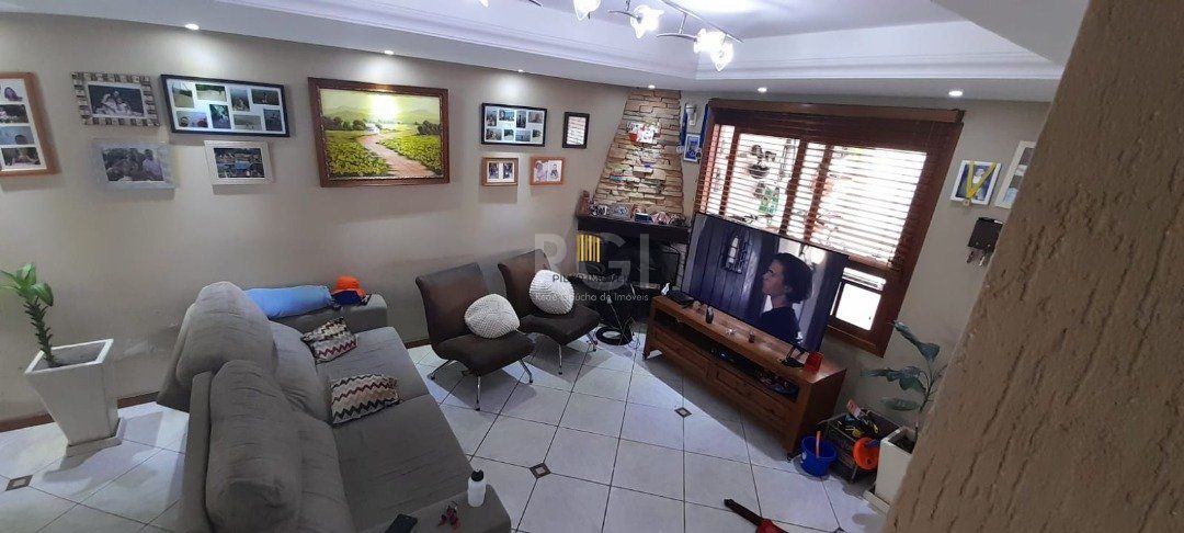 Casa para Venda - 172m², 3 dormitórios, sendo 1 suites, 2 vagas - Aberta dos Morros