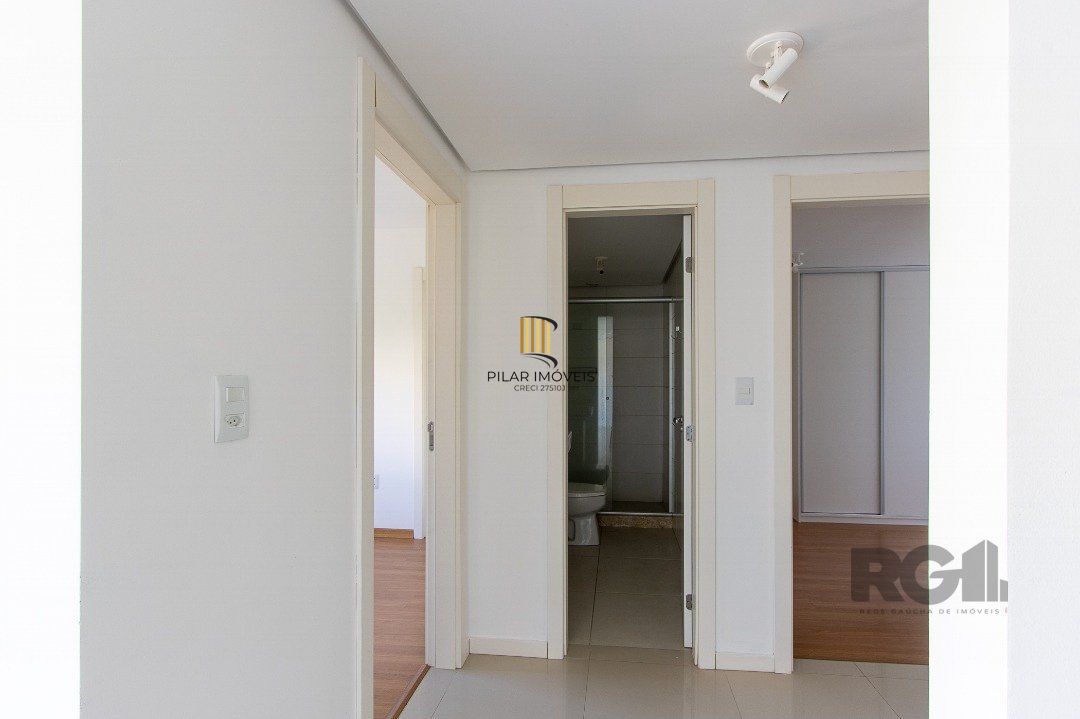 Apartamento 3 dormitórios no bairro Camaquã