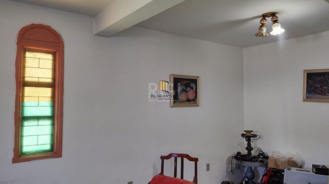Casa para Venda - 236m², 4 dormitórios, 5 vagas - Vila São José
