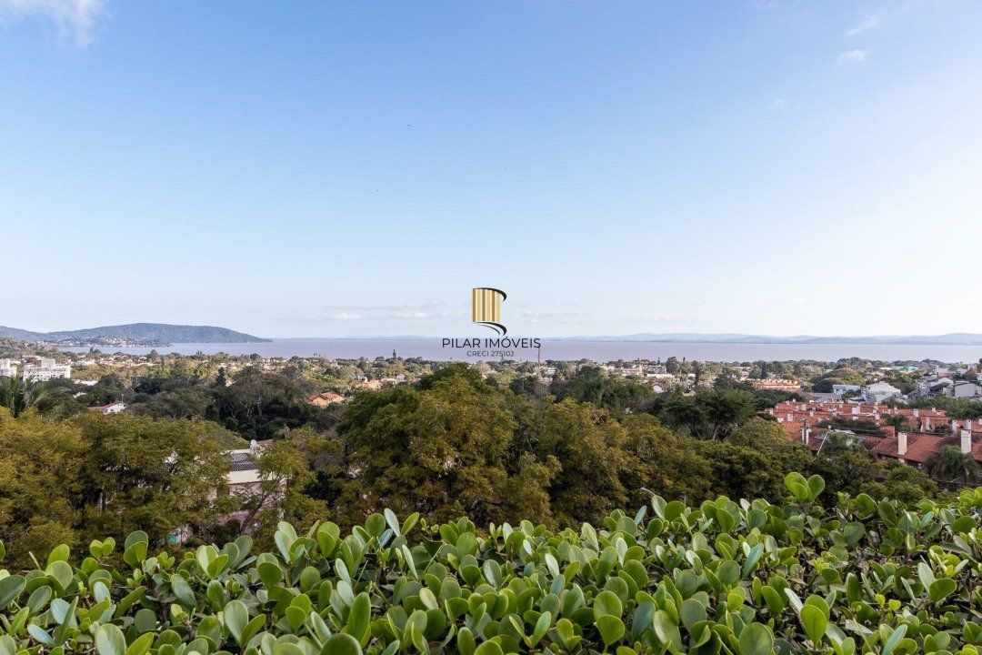 Apartamento em Porto Alegre, no bairro Cavalhada, com 3 dormitório(s), e 3 banheiros, à venda.