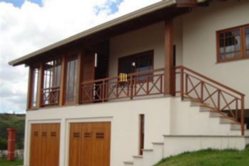 Casa para Venda - 270m², 3 dormitórios, sendo 1 suites, Vila Nova