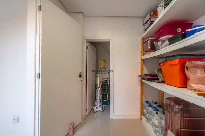 Casa de Condomínio 3 dormitórios no bairro Tristeza