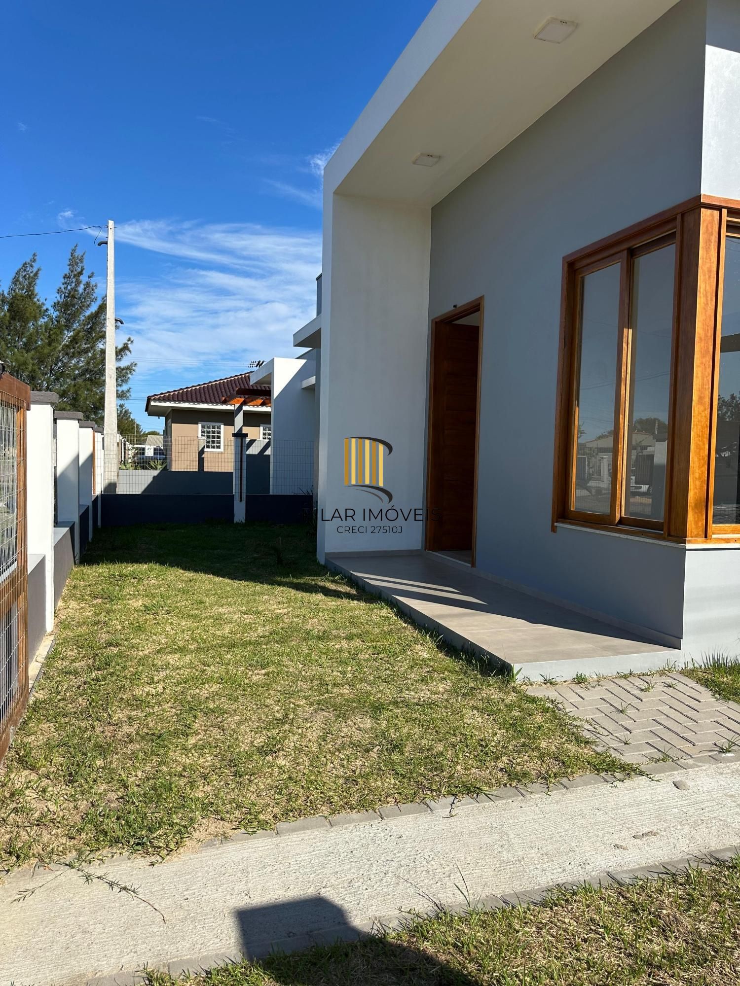 Casa 2 dormitórios no bairro Presidente