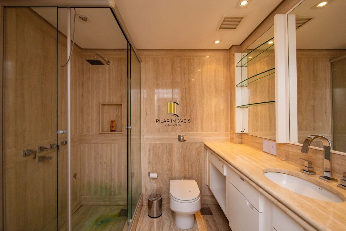 VISTA PERENE COM UM BELISSIMO POR DO SOL, 510M² NO BAIRRO MAIS ELEGANTE DE PORTO ALEGRE, MOINHOS DE VENTO