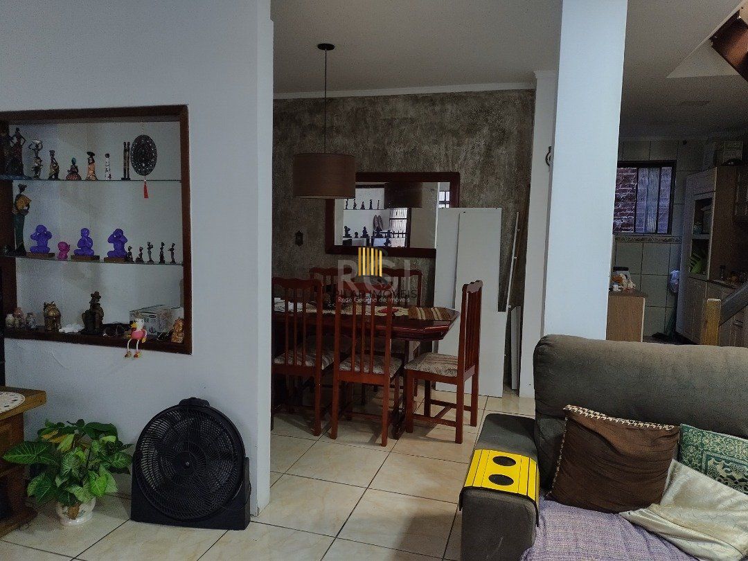 Casa para Venda - 400m², 6 dormitórios, Cavalhada