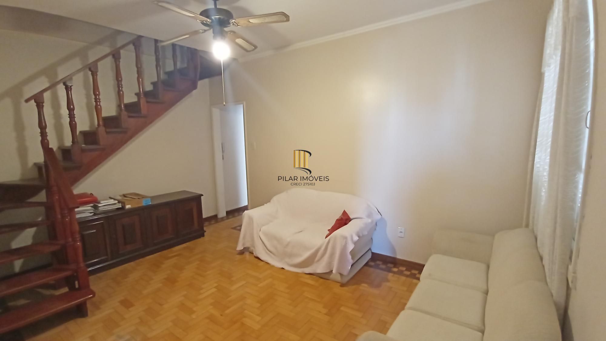 Cobertura com 2 dormitórios no bairro Petrópolis