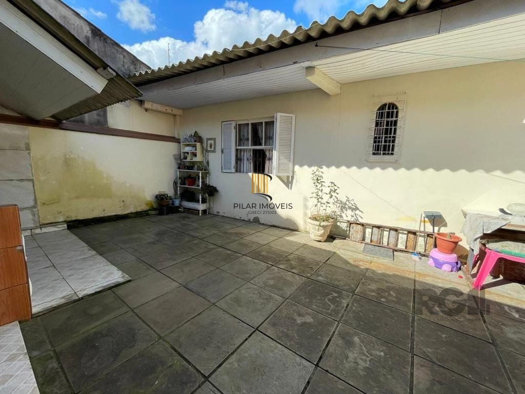 Casa 2 dormitórios no bairro Vila Nova