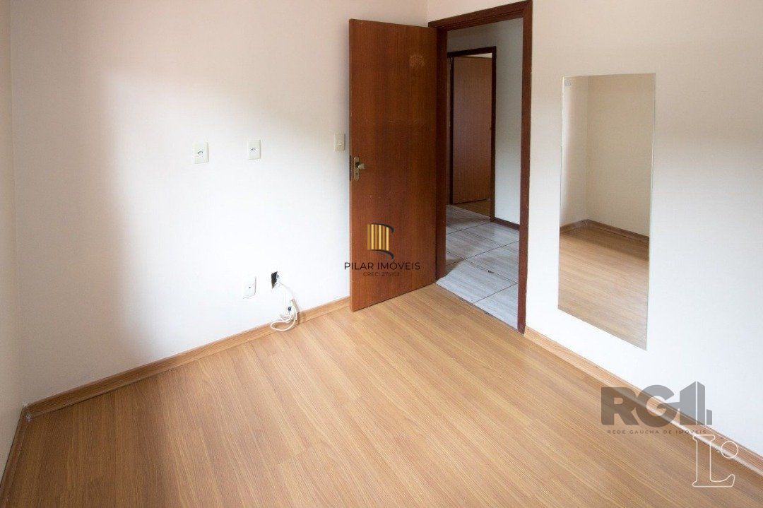 Casa 3 dormitórios no bairro Hípica