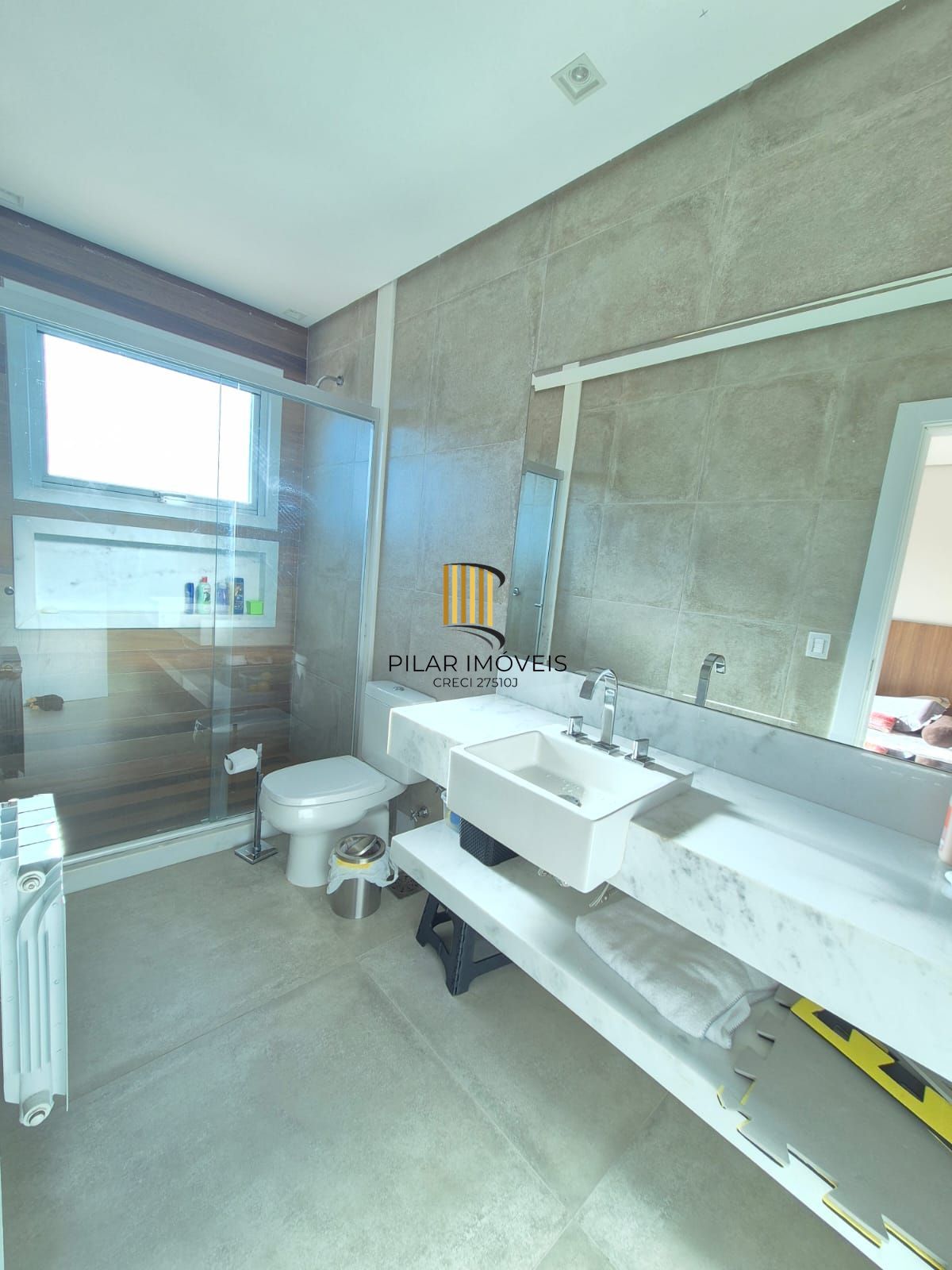 Casa de Condomínio 3 dormitórios no bairro Belém Novo