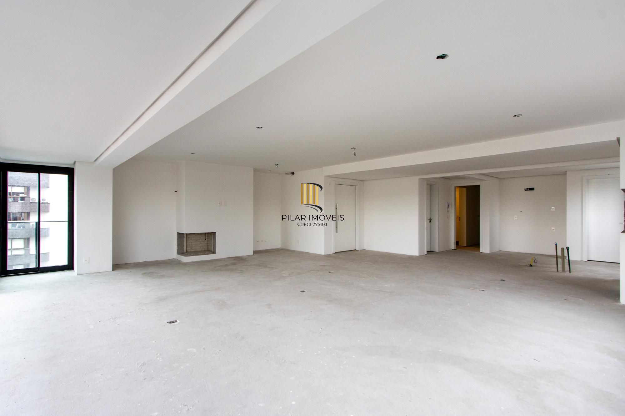 Apartamento 4 dormitórios no bairro Bela Vista
