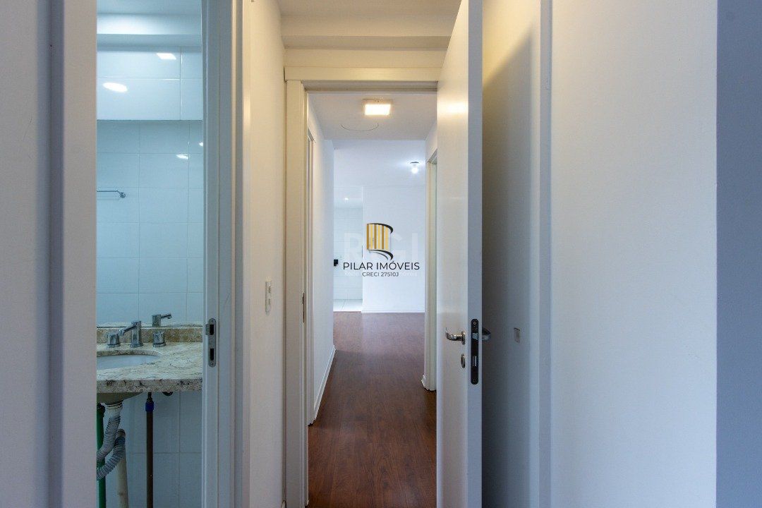 Apartamento para Venda - 69.64m², 2 dormitórios, sendo 1 suites, 1 vaga - Tristeza