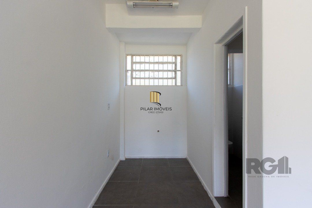 Loja para Venda - 25.46m², 0 dormitórios, Tristeza