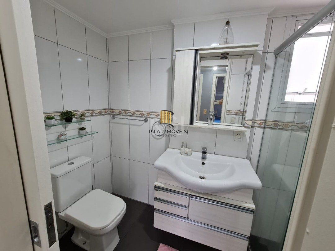 Apartamento para Venda - 94.67m², 3 dormitórios, sendo 1 suites, 1 vaga - Menino Deus
