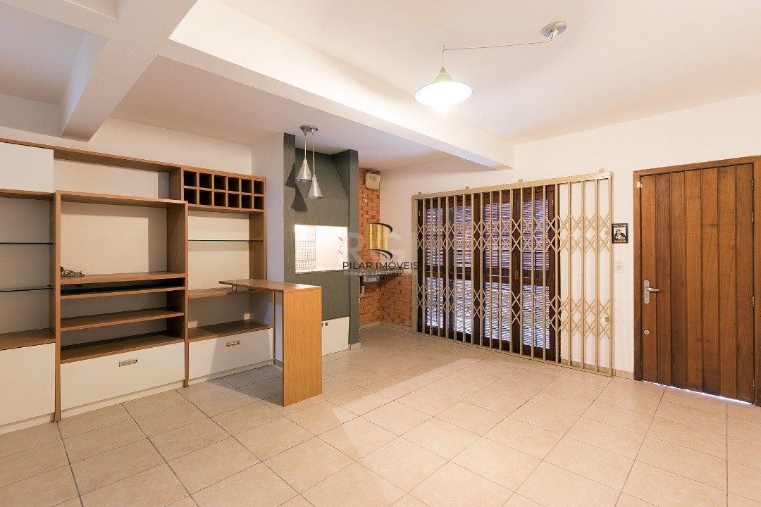 Casa Condominio para Venda - 262.98m², 3 dormitórios, sendo 1 suites, 2 vagas - Imperial Parque