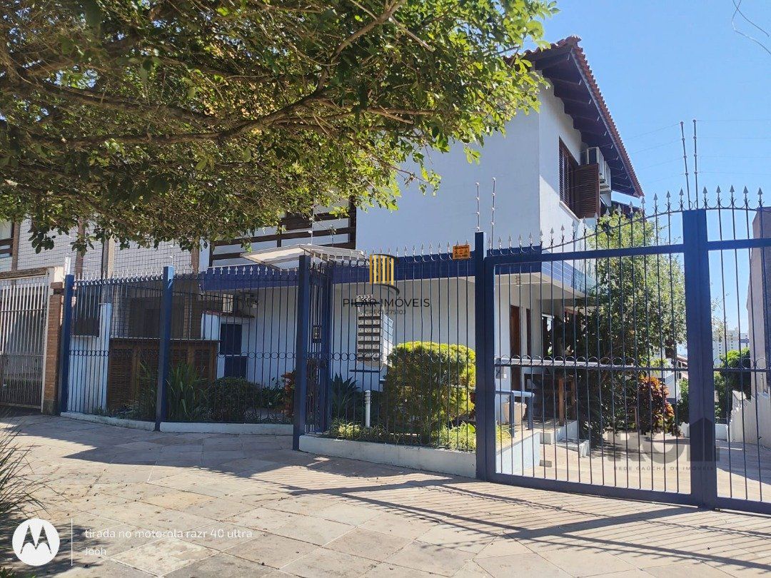 Casa de Condomínio 3 dormitórios no bairro Tristeza