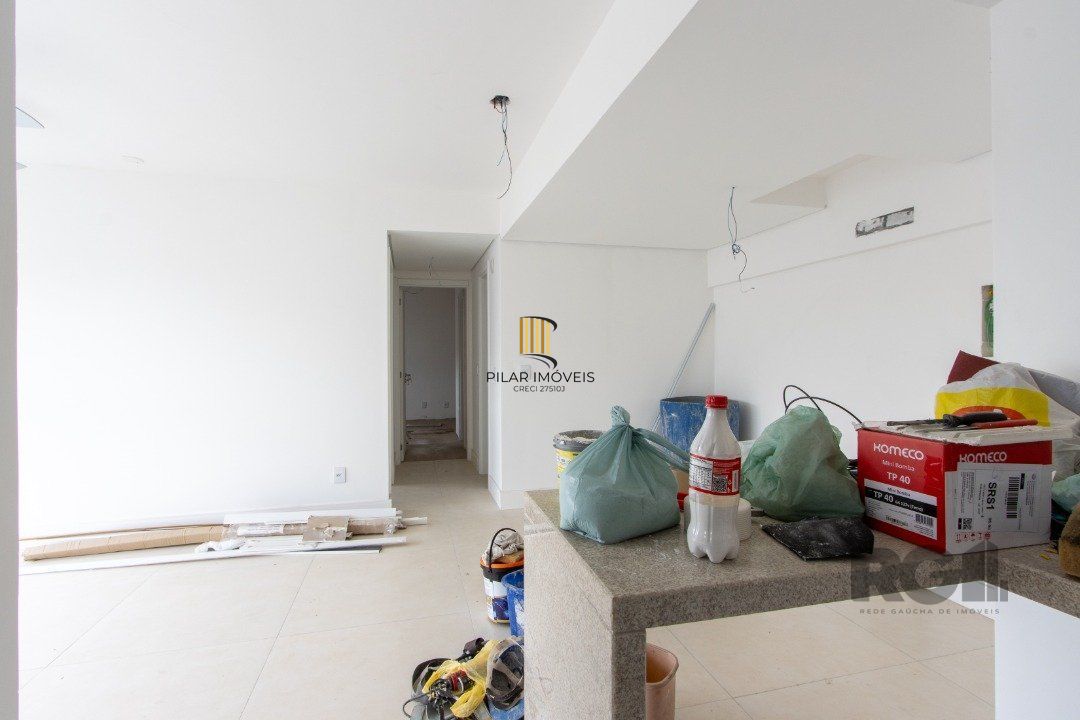 Apartamento para Venda - 71m², 2 dormitórios, sendo 1 suites, 2 vagas - Camaquã