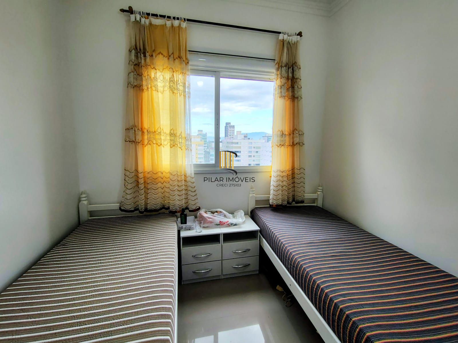 APARTAMENTO PERTO DO MAR