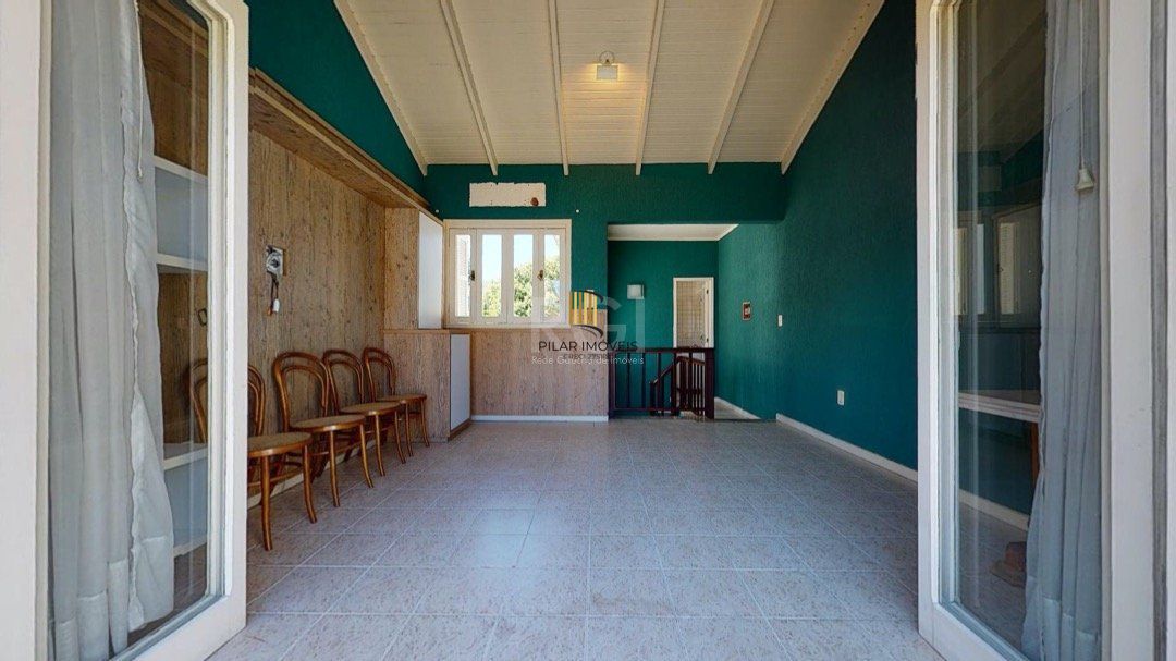 Casa para Venda - 130m², 3 dormitórios, sendo 1 suites, Cidade Baixa