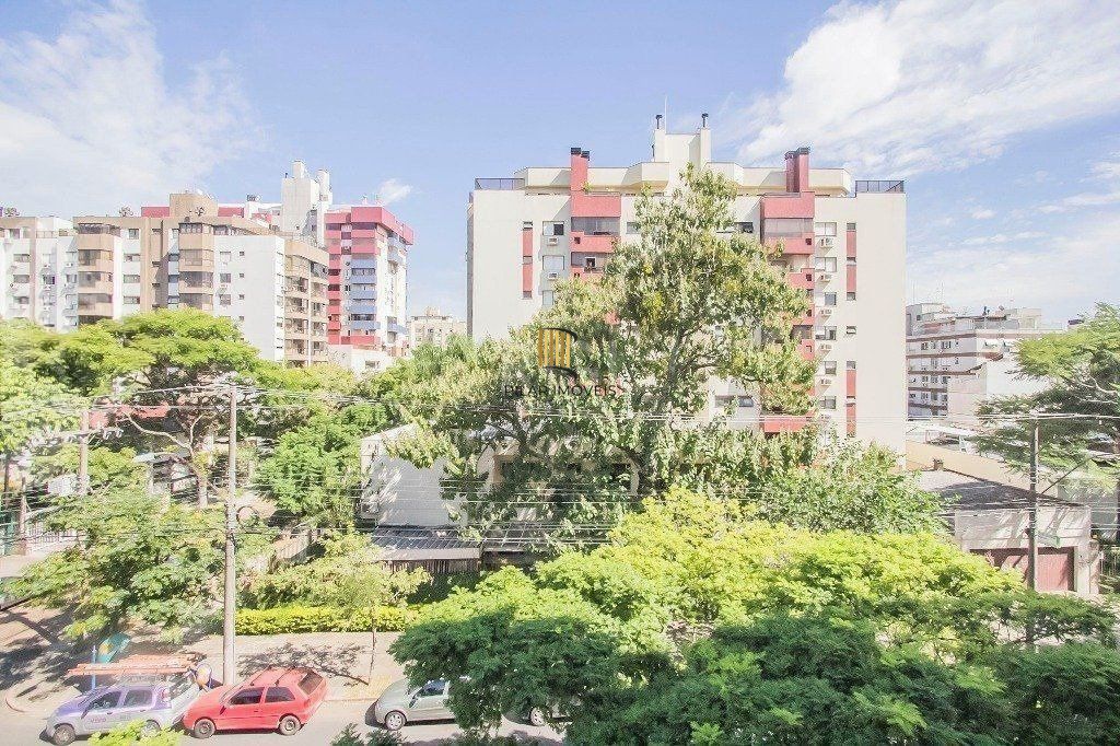 Apartamento para Venda - 124.43m², 3 dormitórios, sendo 1 suites, 2 vagas - Menino Deus