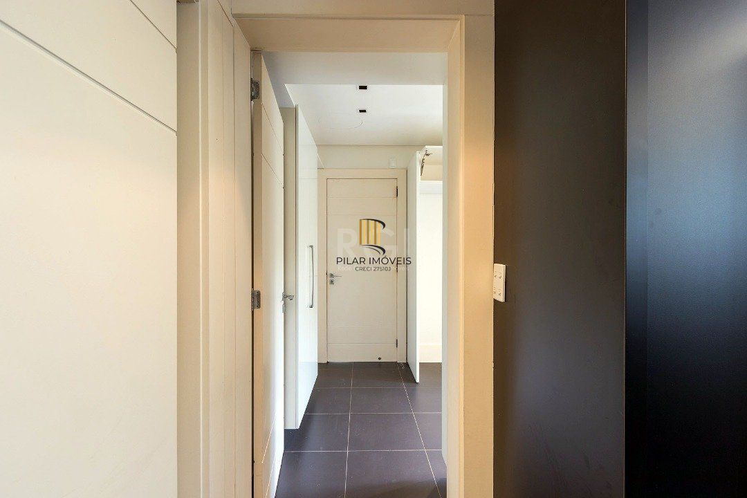 Casa Condominio para Venda - 664m², 4 dormitórios, sendo 4 suites, 4 vagas - Terra Ville