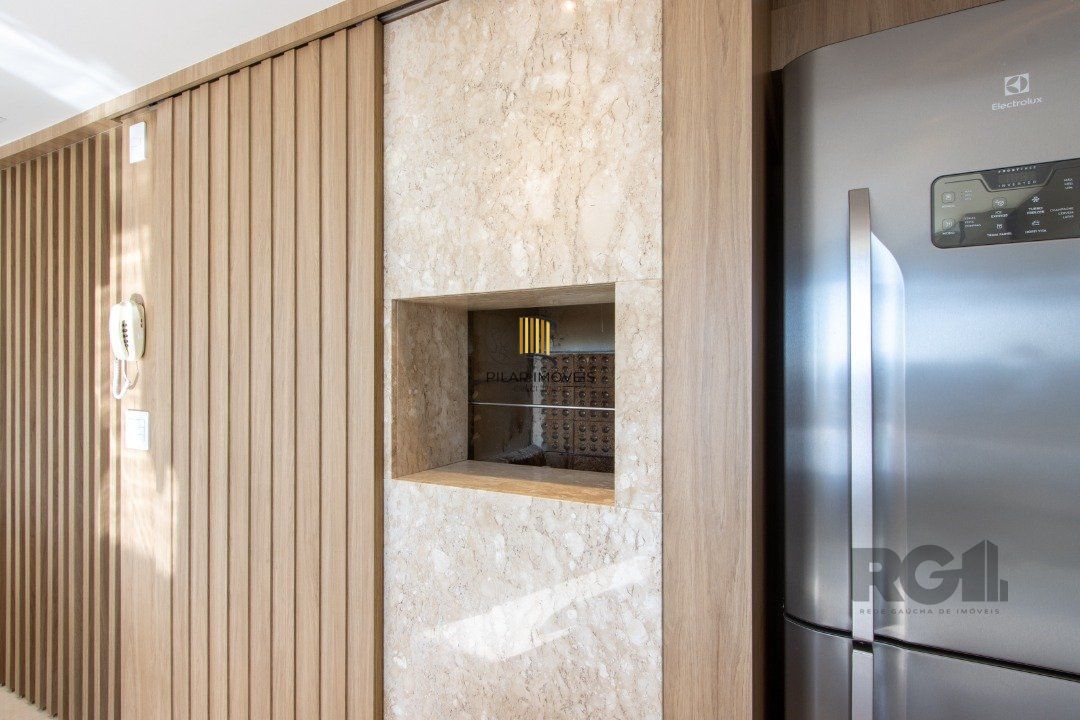 Duplex para Venda - 128.73m², 3 dormitórios, sendo 1 suites, 3 vagas - Cristal